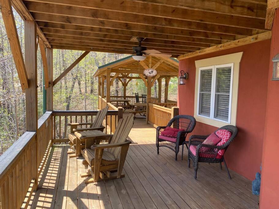 Red Rooster Family Cabin W/Hot Tub+Fire Pit+View Франклин Екстериор снимка